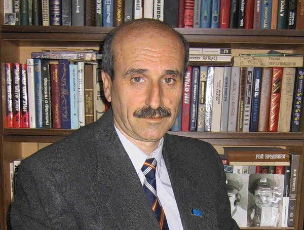 Русский поэт Владимир Спектор. Из общего доступа в интернете