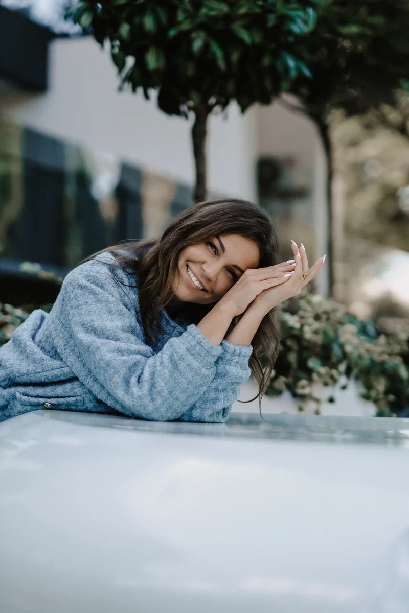 Один из снимков Svetlana Volodina в профиле ВК от октября 2023 года. Возможно, это лишь тезка дочери спикера Госдумы (с совпадением и месяца рождения) - это утверждают некоторые наши читатели, уверяющие, что были знакомы со Светланой Вячеславовной или видели ее. Однако никакой другой информации, на 100% достоверной, предоставить в подтверждение своих слов они не могут. Поэтому фото оставляем здесь, хотя с оговоркой.