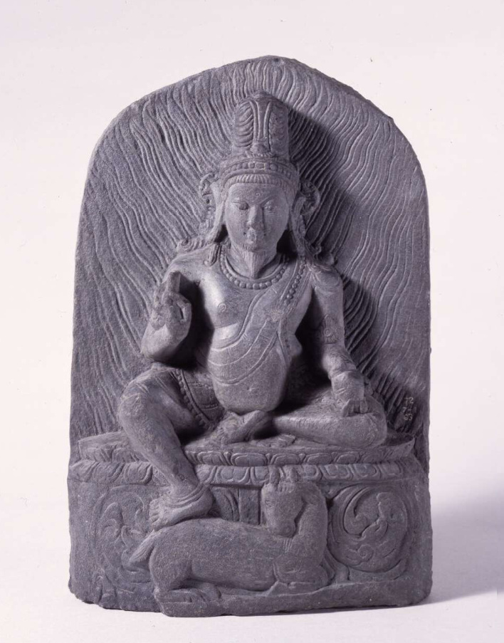 Агни. Индия, династия Пала, XI в. Базальт. Высота - 31 см.  Британский музей (англ. The British Museum), Лондон. Учётный номер: 1872,0701.63. Эл. ресурс URL: https://www.britishmuseum.org/collection/object/A_1872-0701-63 