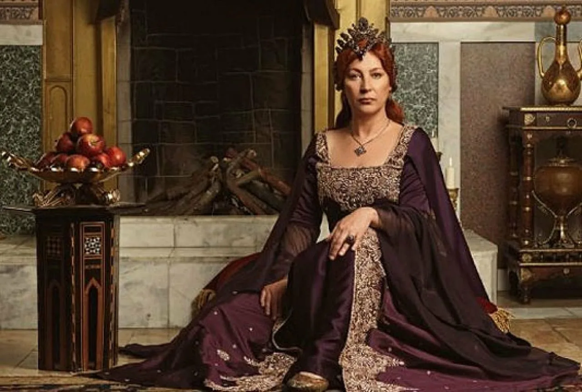 дворец топкапы павильоны реван. султанов 5 букв. шелковые платки с вышивкой османская империя. декоративное искусство османская империя дворец. султанов 5 букв.