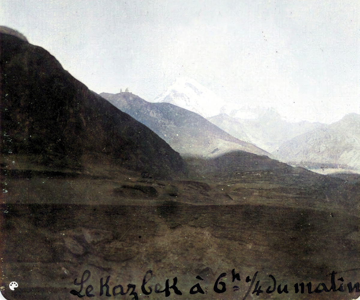 1897 год - Военно-Грузинская дорога. Гора Казбек вдали