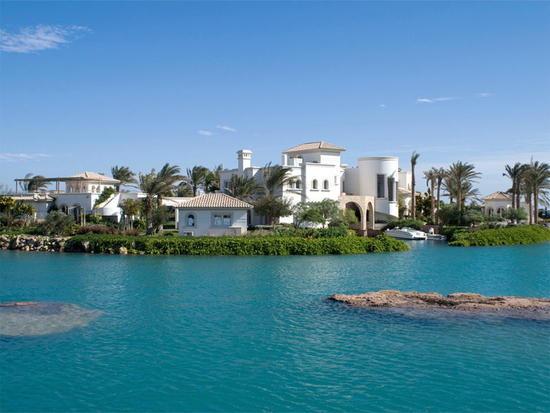 El Gouna Villa Авторство: Andrew Louper. Собственная работа, CC BY-SA 3.0, https://ru.wikipedia.org/w/index.php?curid=3795811 Изменений не вносилось