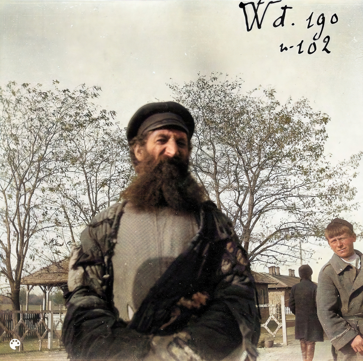 1899 год - Железная дорога от Тифлиса до Поти. На станции между Тифлисом и Поти 