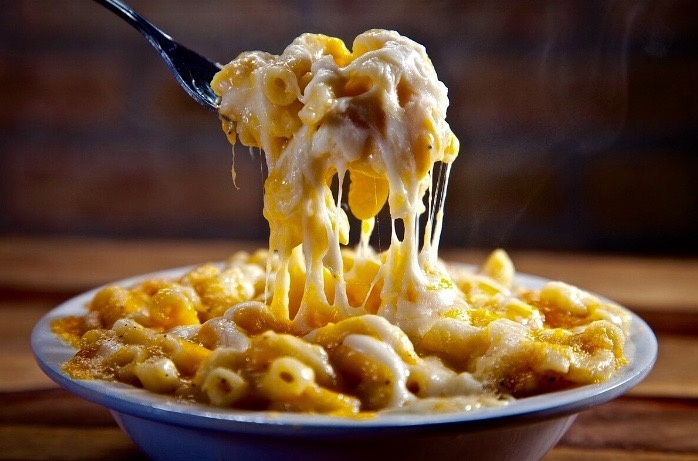 Классические макароны с сыром "Мак энд чиз"/Mac and cheese.