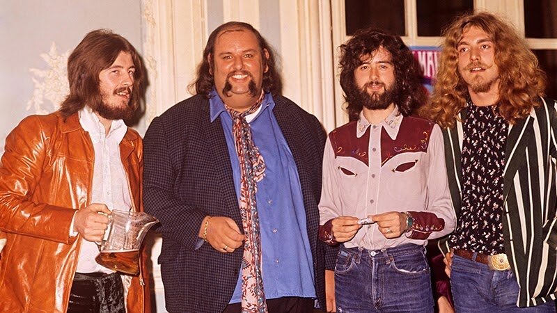 Легендарный менеджер Led Zeppelin Peter Grant с участниками группы.