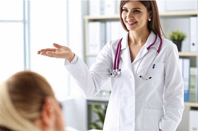 на ногтях белые пятна