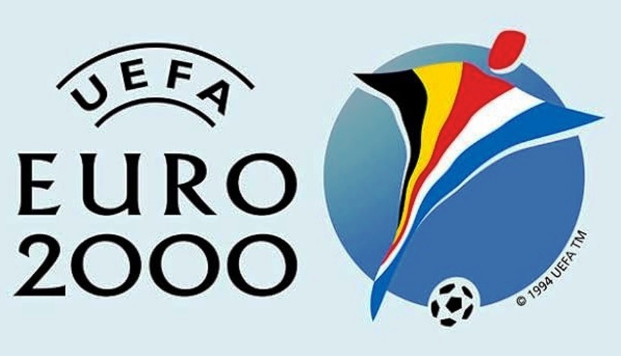 Официальная эмблема ЕВРО-2000