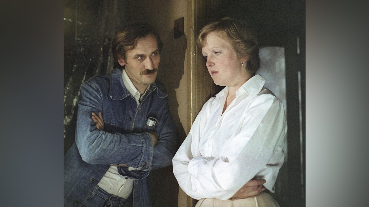 Кадр из х/ф "Вам и не снилось". Реж. И.Фрэз. 1980 г. 