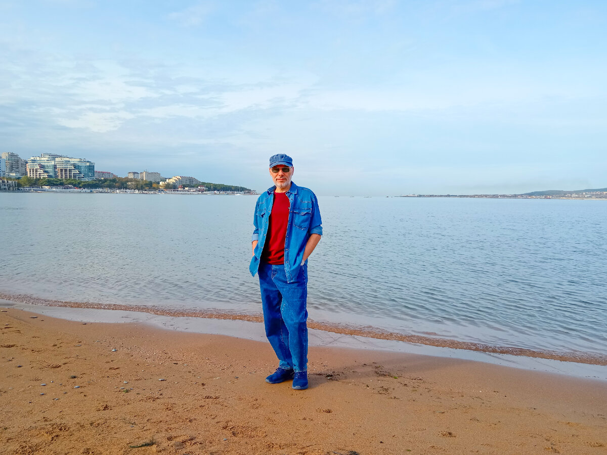 Михаил Лекс, автор рассказа и канала