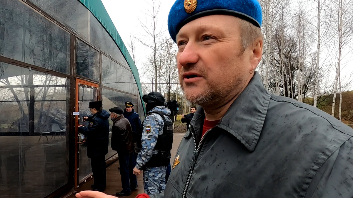 Через несколько месяцев все объекты в Валу опечатала Прокуратура города, несмотря на противление муниципальной администрации. Фото из архива автора.