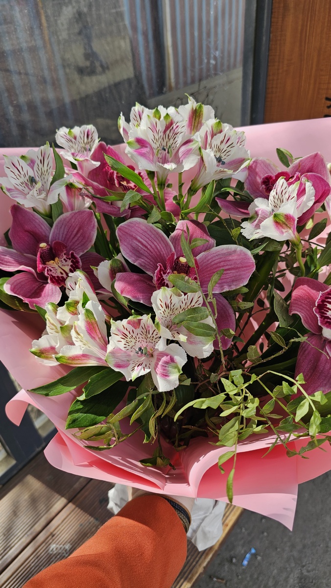 Всем адекватым читателям кусочек весеннего настроения