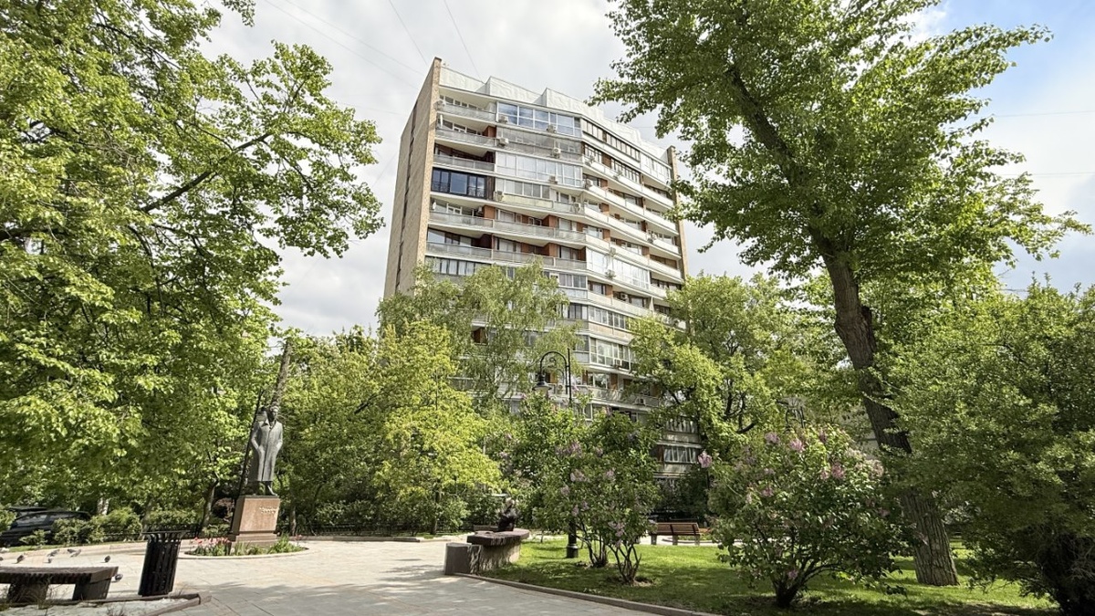 Так элитный дом-башня выглядит в наше время. Фото: Мир Квартир