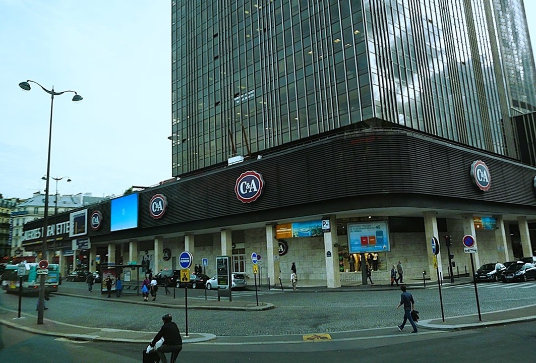 Торговые центры в Париже (Фото автора)