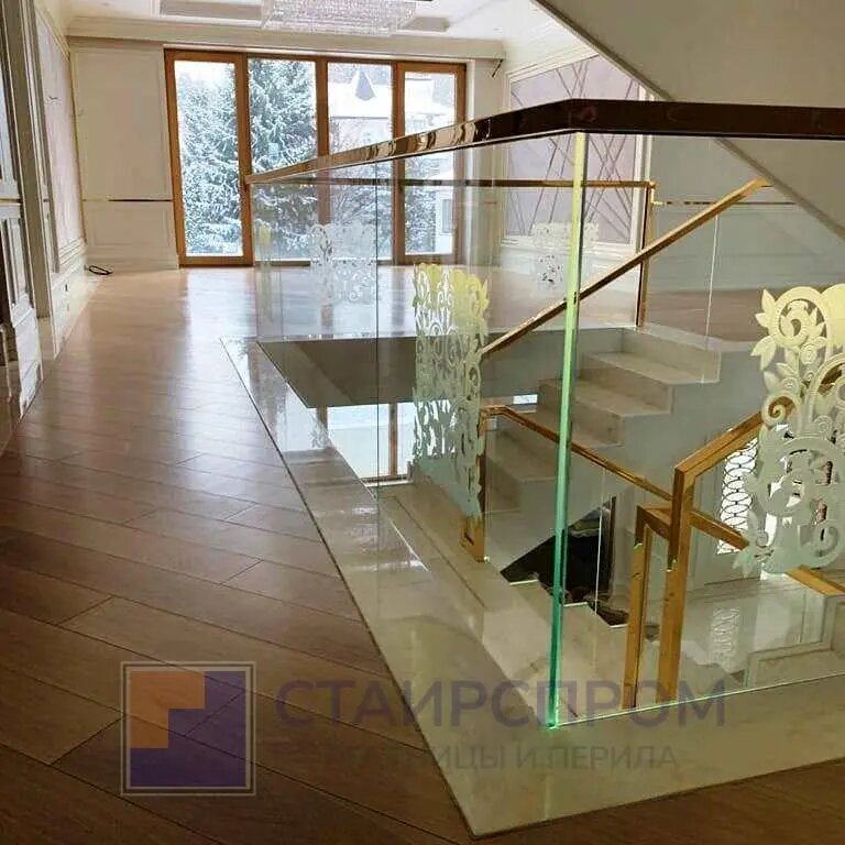 Перила из стекла СтаирсПром