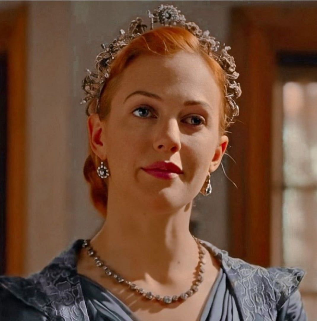 Мерьем Узерли в 3 сезоне сериала