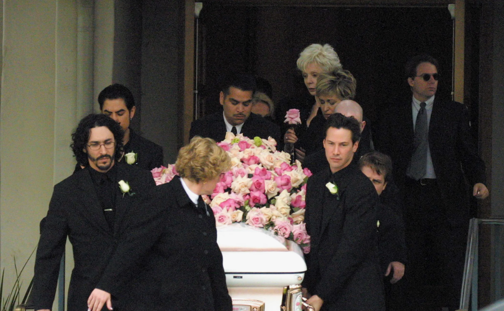 Киану Ривз пережил личную утрату