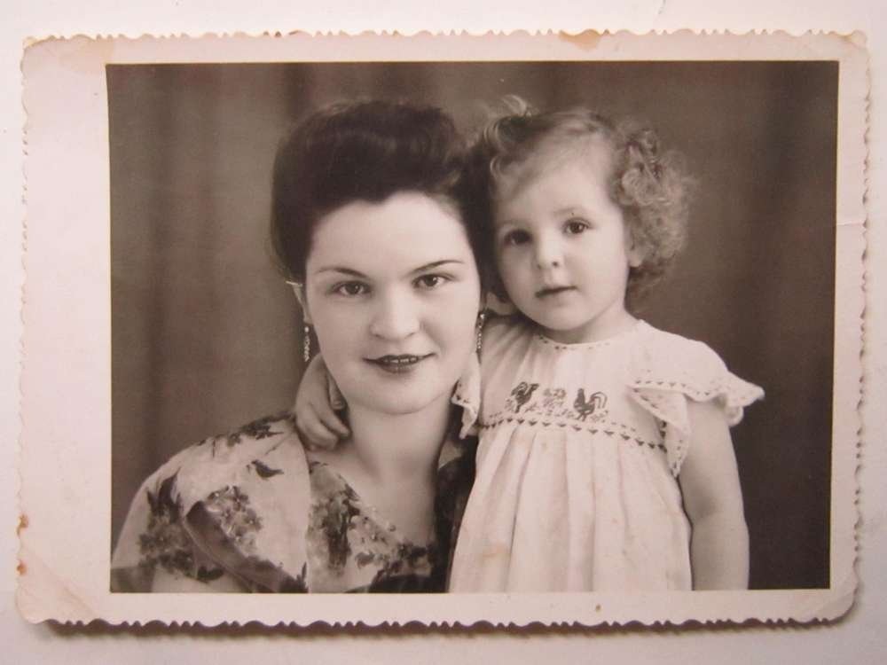 Что подарить маме на юбилей