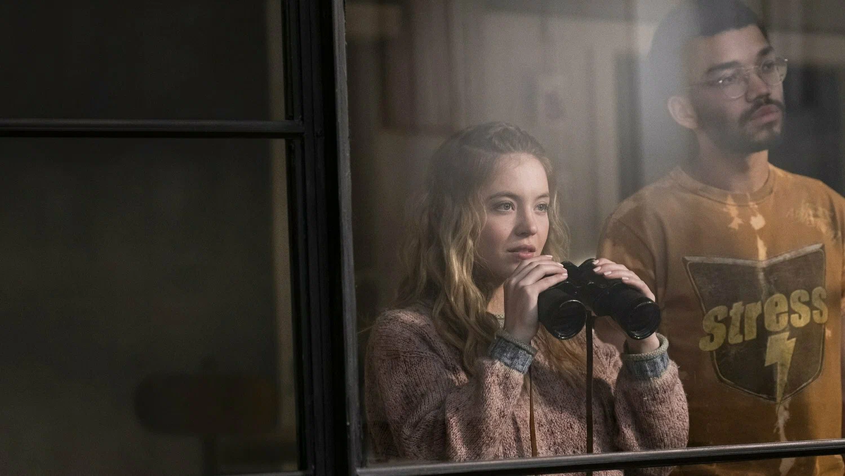 Смотрю и днем, и ночью!