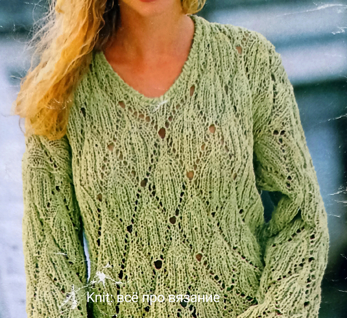Женский пуловер спицами. 