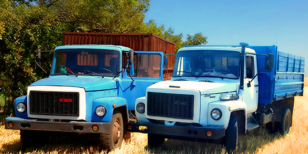 Как понять, где ГАЗ-3307, а где ГАЗ-3309: чем на самом деле отличаются эти грузовики