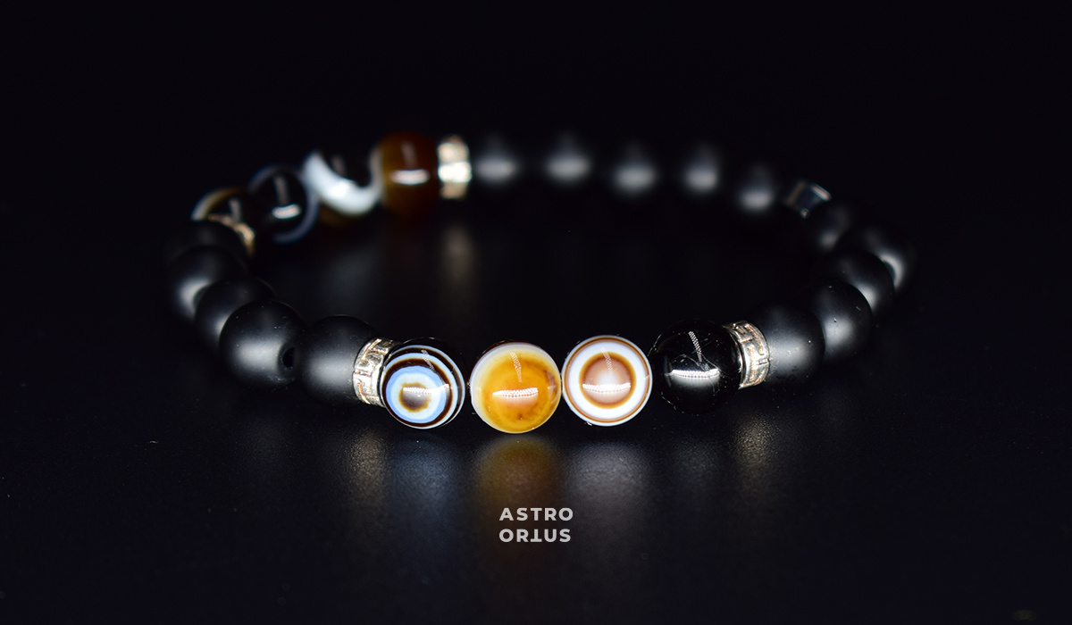 Браслет из глазкового агата с шерлом и серебро ручной работы от Астро Ортус