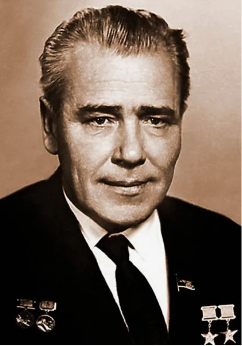 М.К.Янгель (1911-1971). Источник - https://vk.com/wall-177432219?offset=32460