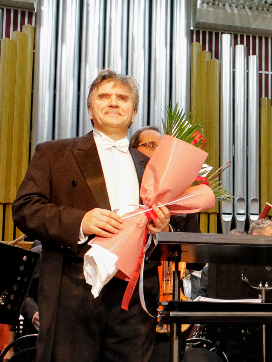 Роман Моисеев в Донецкой филармонии. 

