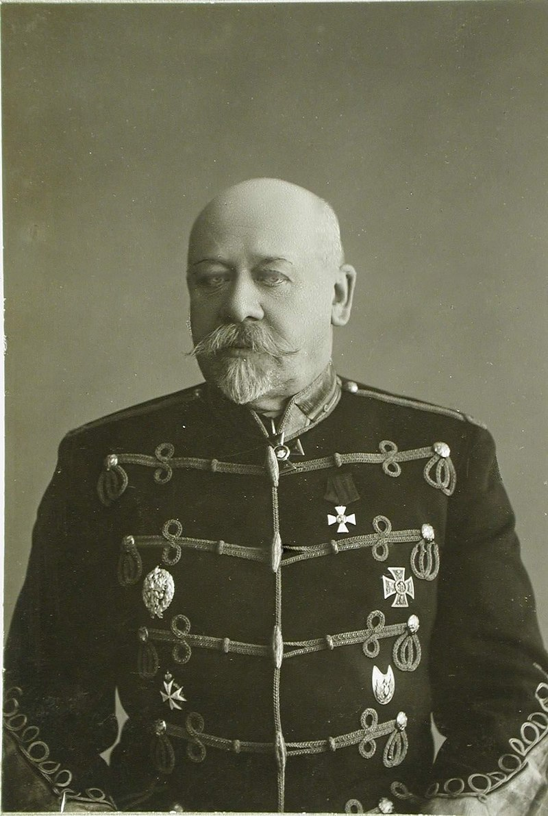 Сухомлинов Владимир Александрович