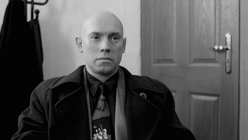 Кадр из кинофильма "Брат". Реж. Балабанов.
