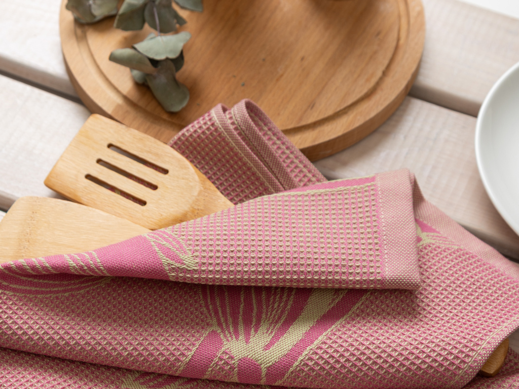 Полотенце вафельное "Магнолия в цвету"