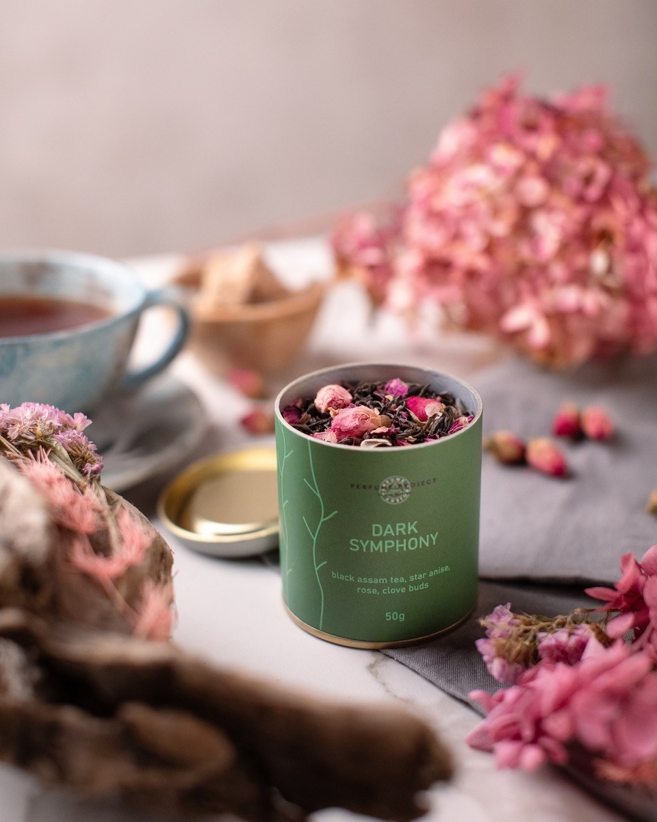 Набор из 3 уникальных чаев и элегантного ситечка для заваривания