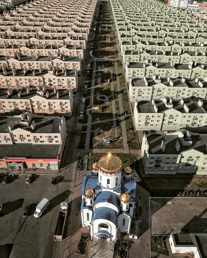 Храм Сретения Господня в микрорайоне "Крутые ключи", г. Самара⁠⁠. Изображение взято из источника: https://pikabu.ru/story/khram_sreteniya_gospodnya_v_mikrorayone_krutyie_klyuchi_samara_6784922.