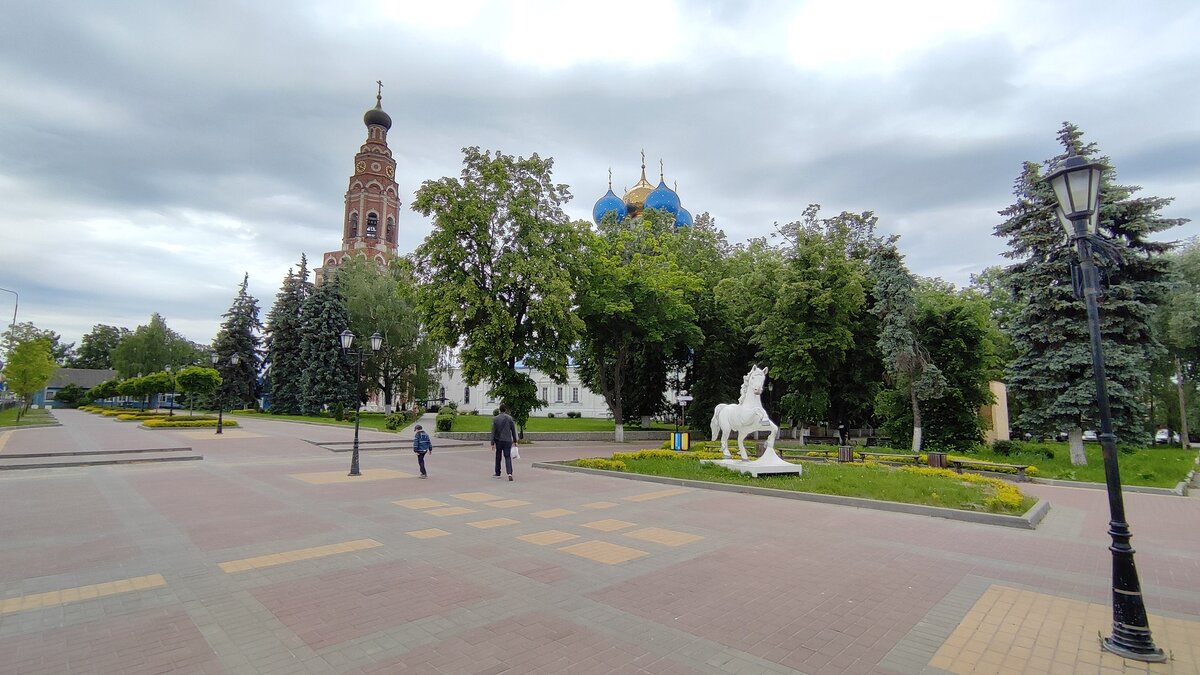 Путешествие выходного дня: город Бронницы в Подмосковье | Путешествия с  БизнесБас | Дзен