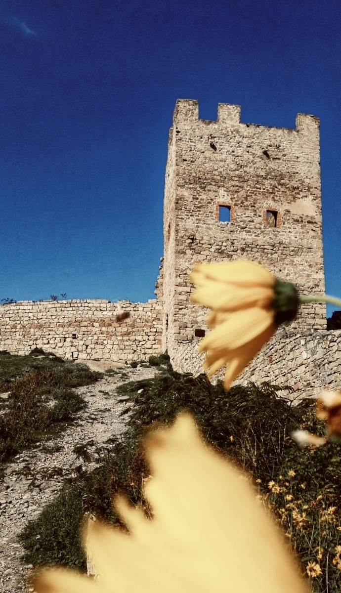 Феодосия. Генуэзская крепость.Генуэзская крепость Кафа.