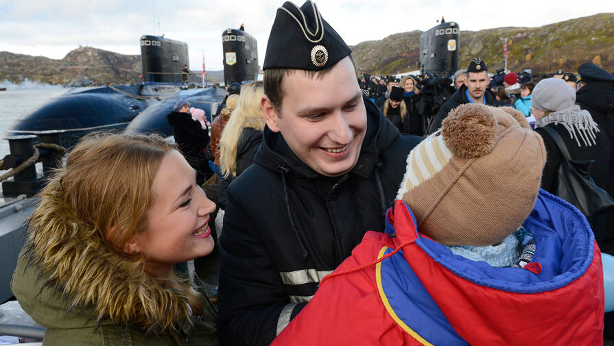 Встреча подводников. Фото из Интернета.