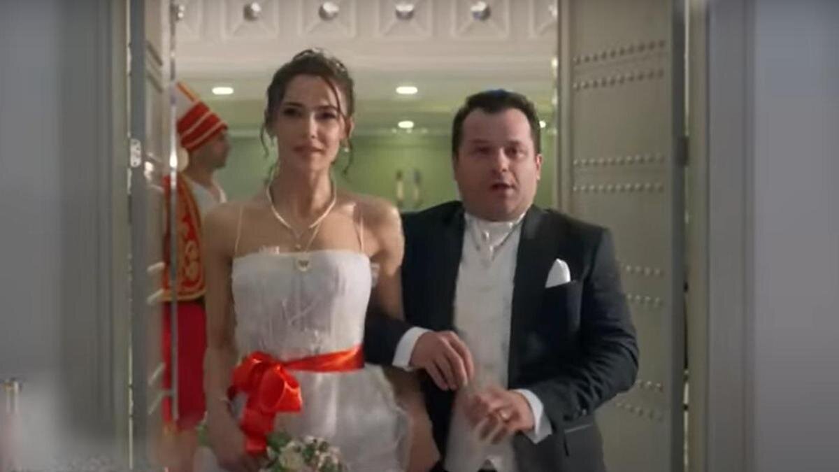    Момент из сериала «Если сильно полюбишь»:YouTube/KanalD