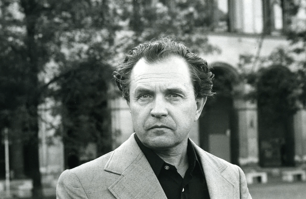 Александр Александрович Зиновьев (1922-2006гг.) советский и российский философ и социолог