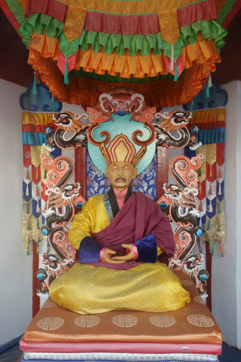 Глава Буддистов России XII-ый Пандито Хамбо Лама Даши Доржо Этигэлов