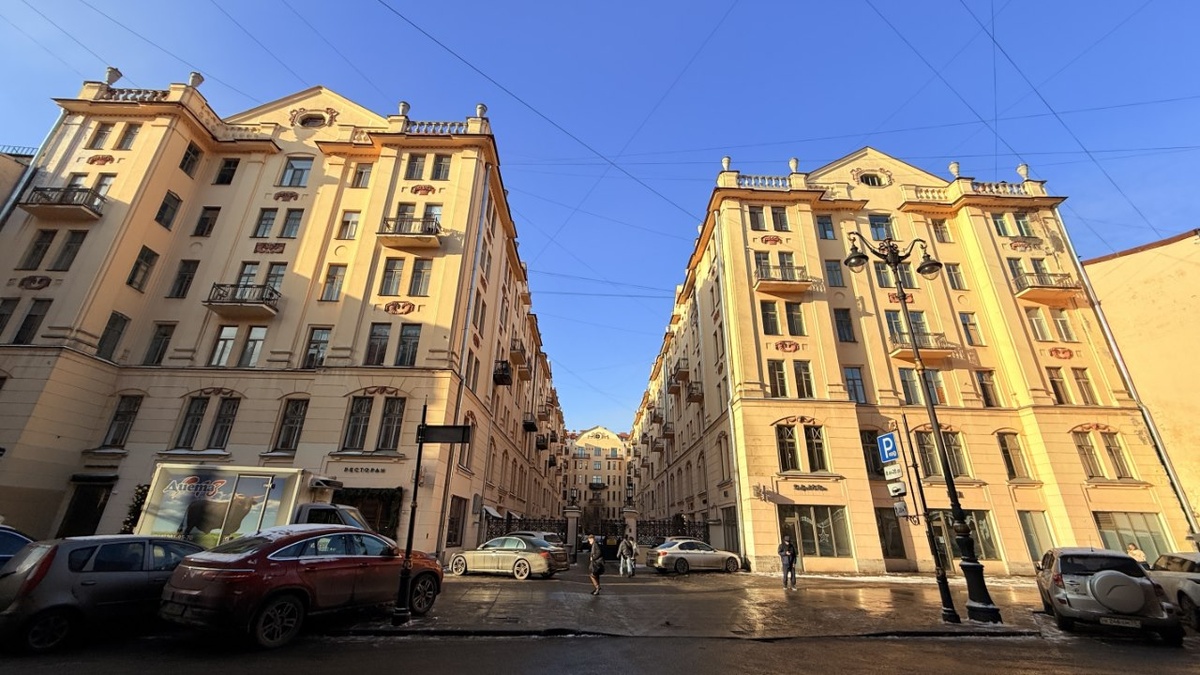 Говорят, со времен Довлатова в коммуналке на Рубинштейна почти ничего не изменилось. Фото: Мир Квартир