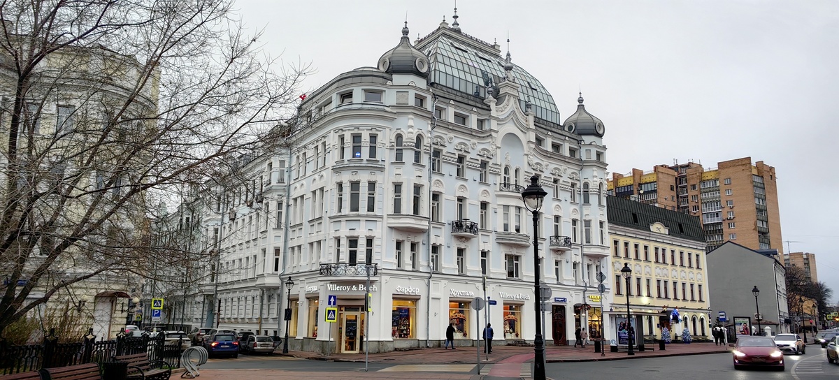 Купол в доме на Большой Никитской, 31, появлялся дважды – в 1913 и 2010 гг. Фото: Мир Квартир