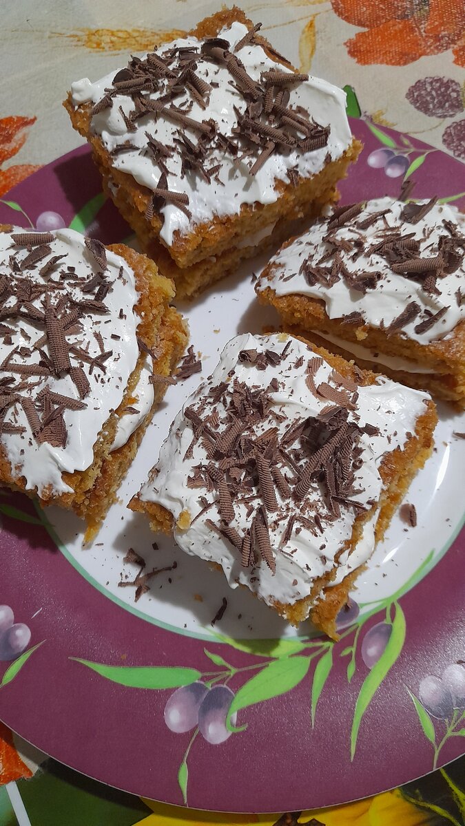 Морковное пирожное