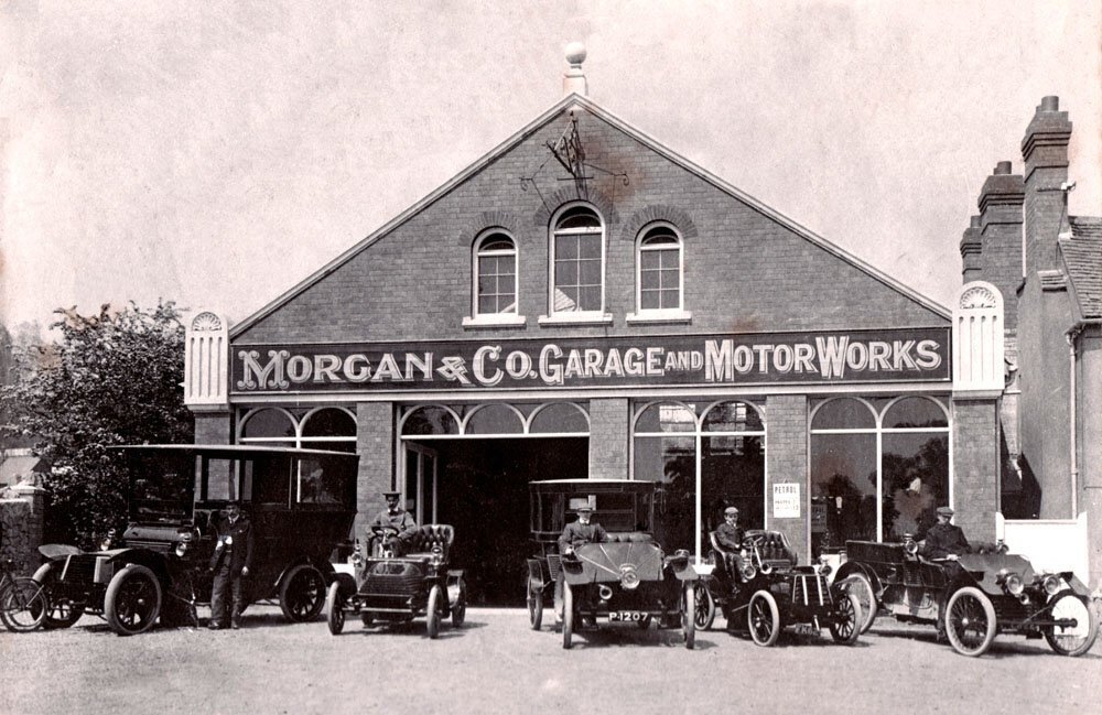 Morgan garage. Всё понятно без перевода.