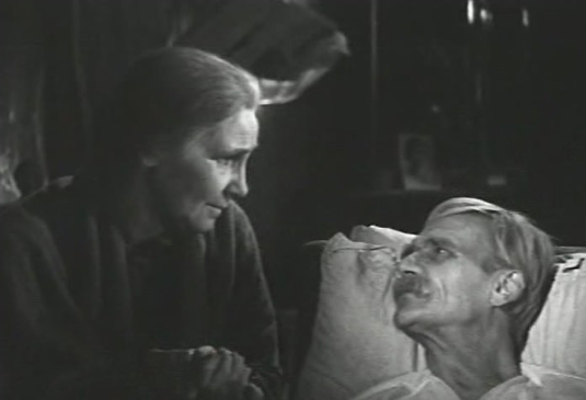 кадр из фильма с сайта Кинотеатр.