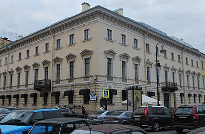 Дом Жако или дом Дашкова, построен в классическом стиле в 1820—1830-е гг., почти сохранил свой адрес: это ныне площадь Искусств, дом 5; угол площади Искусств и Итальянской улицы в СПб.