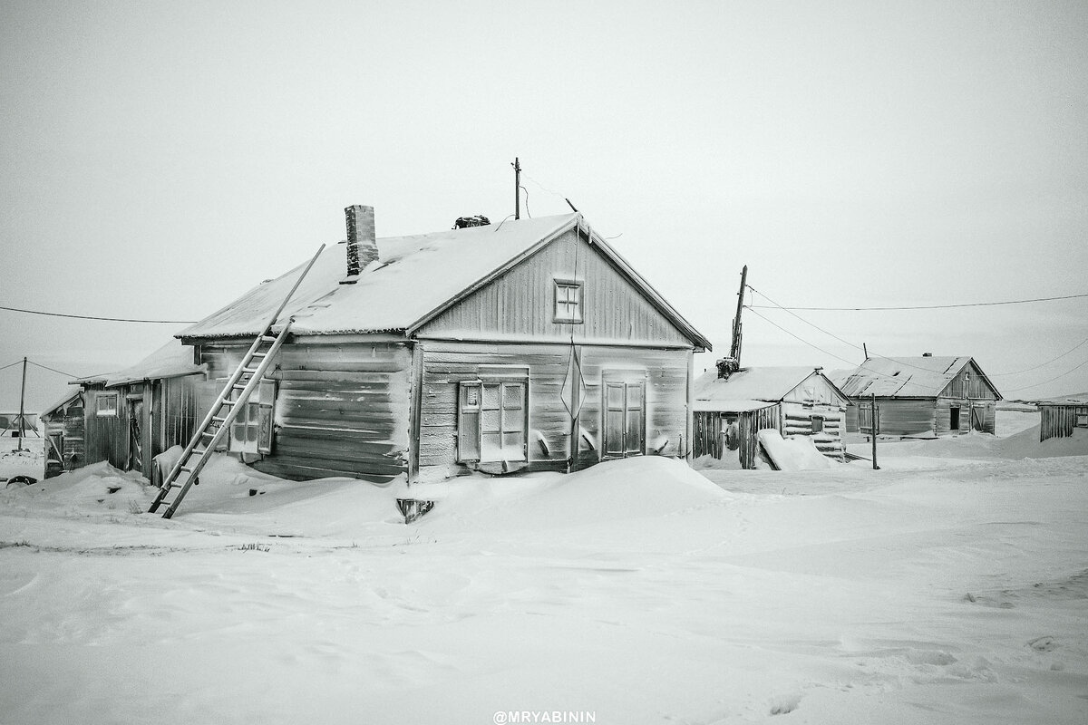 Выжить и не разлюбить Россию. Фоторепортаж с края земли...