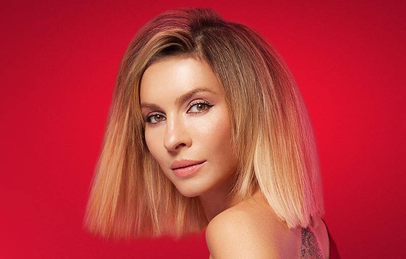 Елена Подкаминская в роли танцовщицы Евы в сериале «Ева, рожай!»