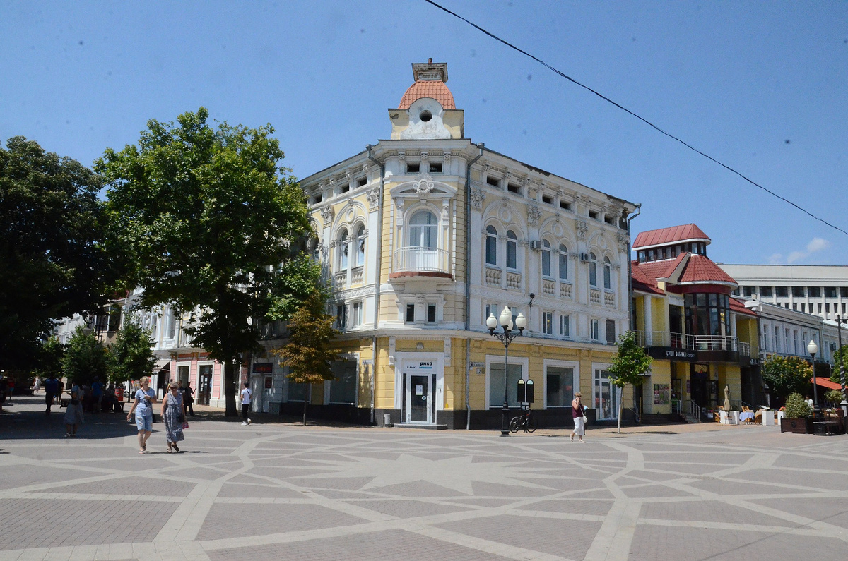 Симферополь. Авторство: Андрей Бутко, CC BY-SA 4.0, https://commons.wikimedia.org/w/index.php?curid=108534160