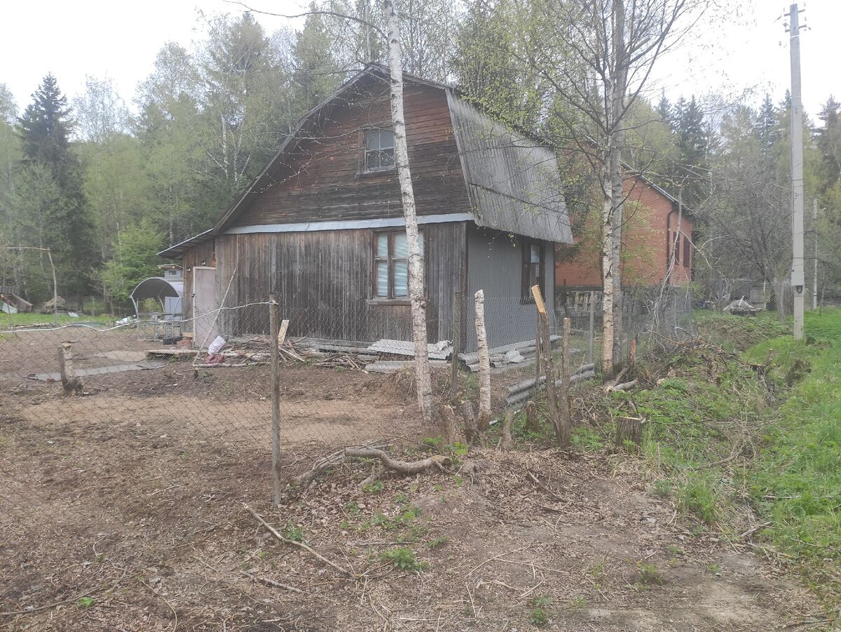 8 мая 2023 года - почти готовы ставить новый забор