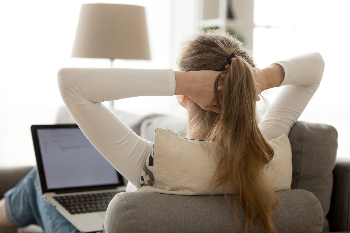 Отбор анкет на сайте знакомств можно сравнить с обычным рабочим процессом, наливаем кофе и приступаем...