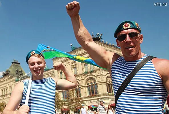 Русские в тельняшках